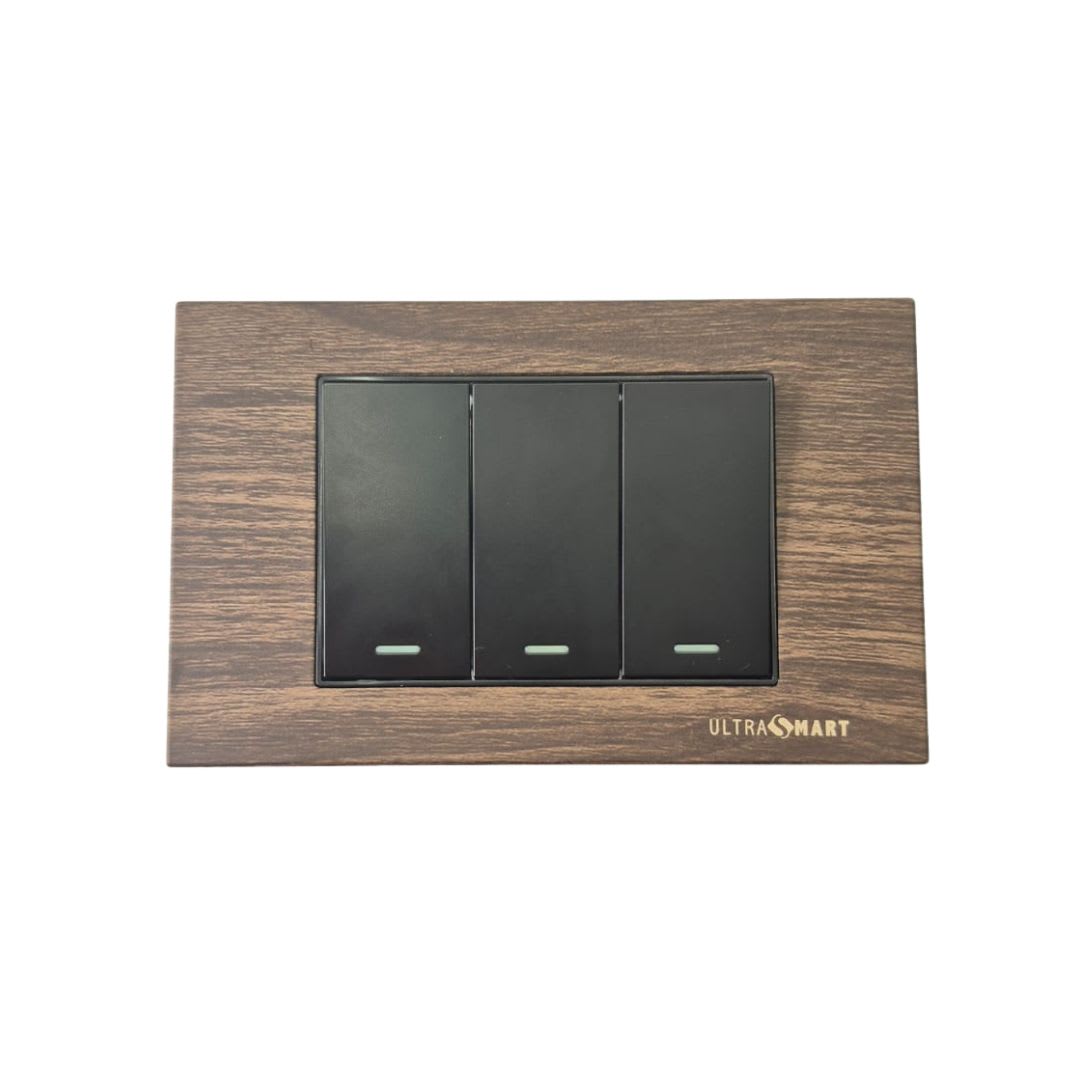 Interruptor Conmutador Triple 9/24 UltraSmart Wood
