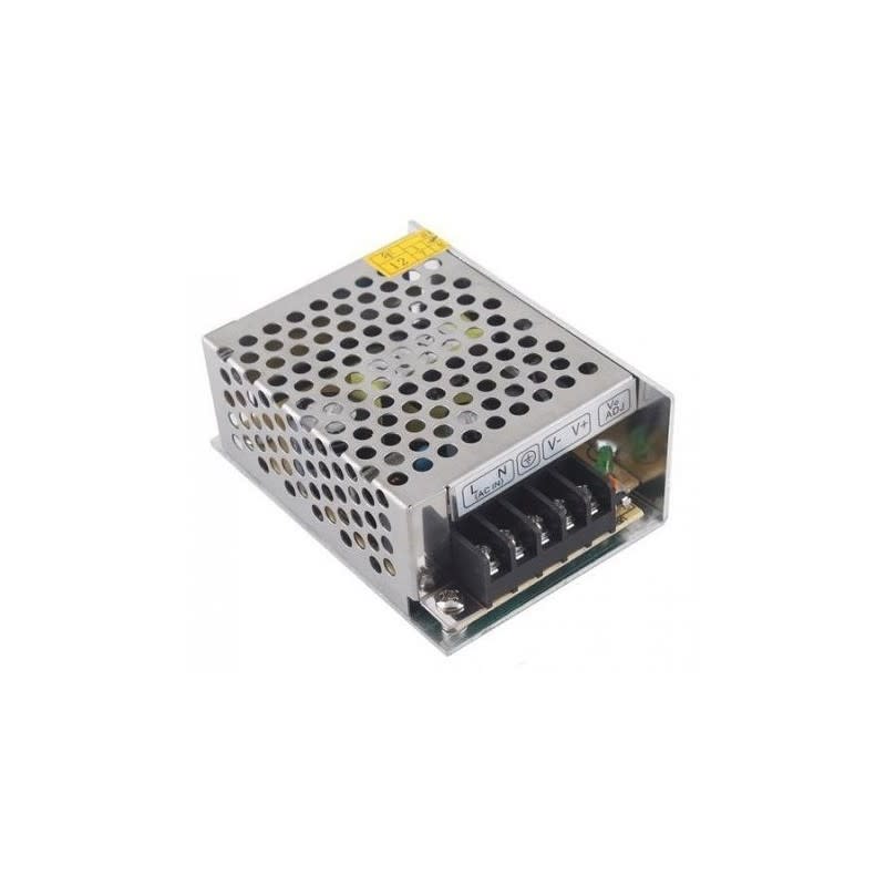 Fuente de poder 12 V 10 A