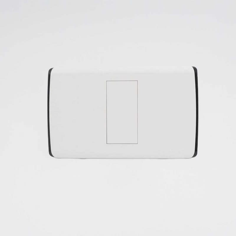 Interruptor Conmutador Simple 9/24 Ultrasmart Style White