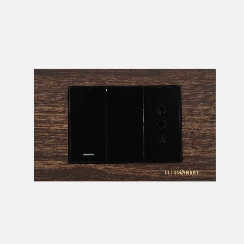 Interruptor Simple 9/12 + Tomacorriente Simple UltraSmart Wood